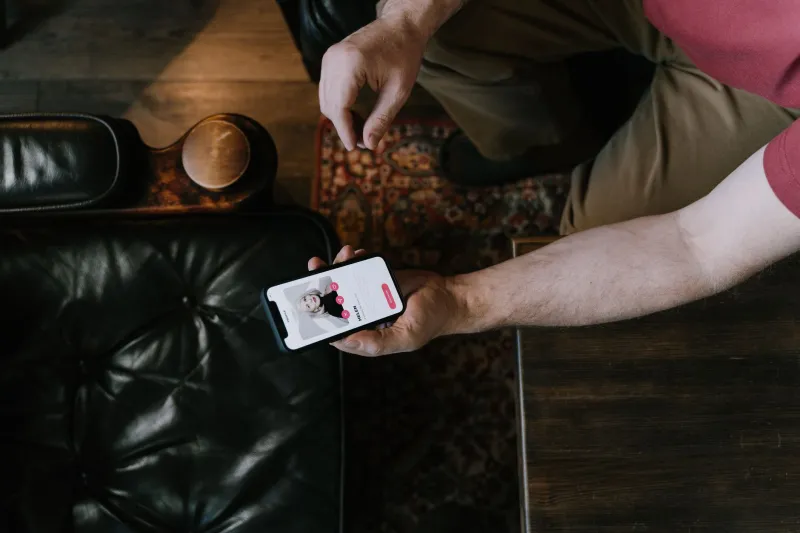 Your Dating App Knows Your Type Better Than Your Friends Do — Here's the Proof
